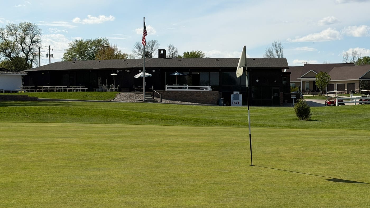 Hole 3 at O'Neill Golf Club, which finishes near the clubhouse