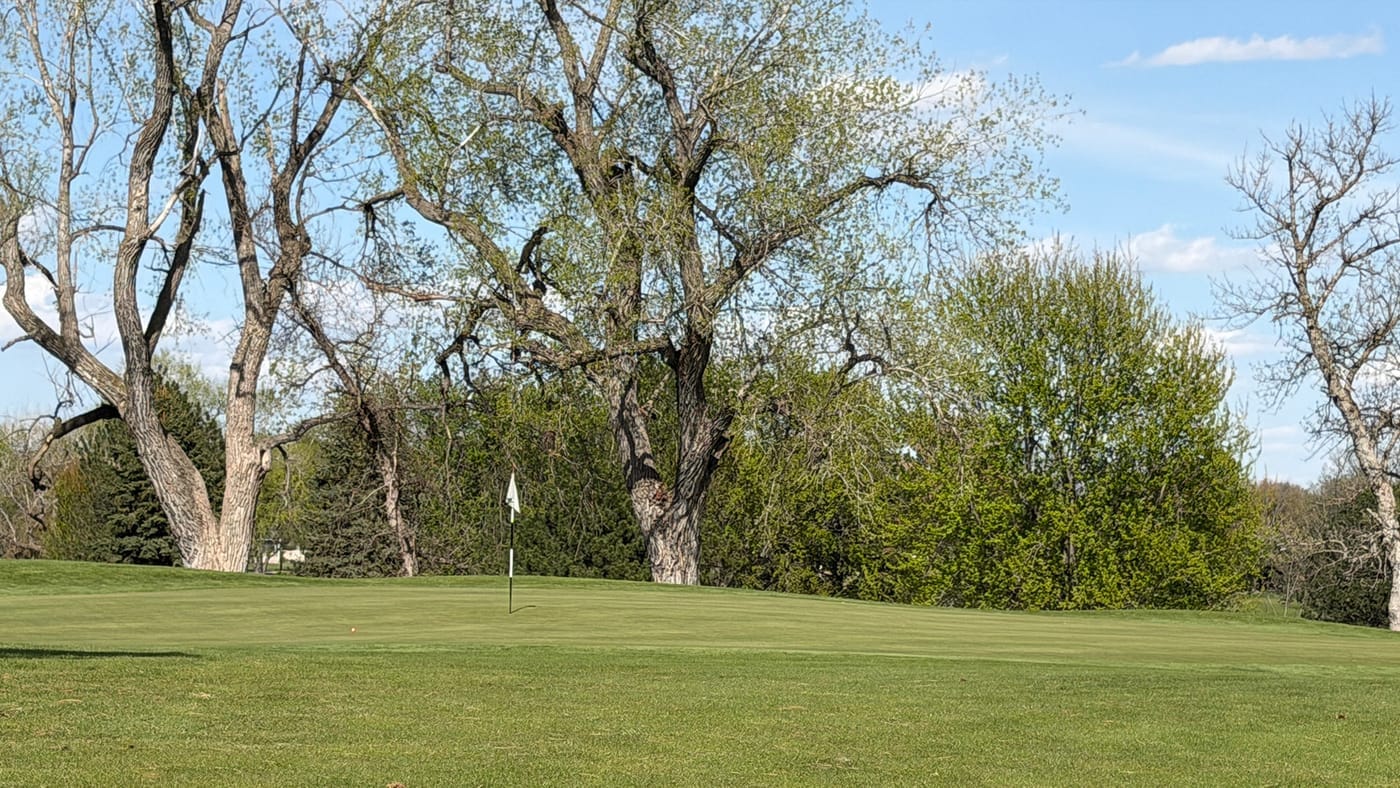 Hole 5 green at O'Neill Golf Club in O'Neill, Nebraska