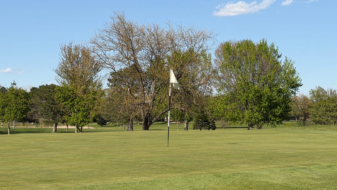 Hole 7 green at O'Neill Golf Club in O'Neill, Nebraska